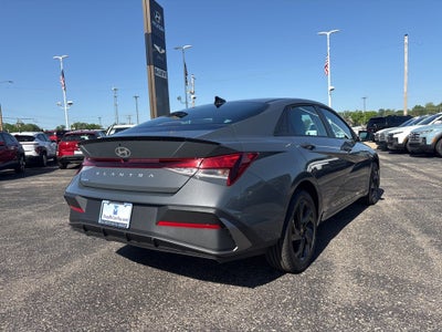2026 Hyundai Elantra SEL Sport