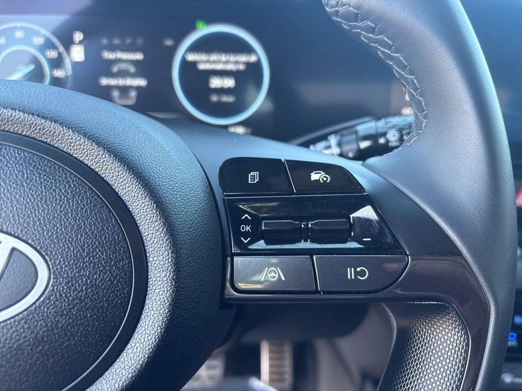 2025 Hyundai Elantra Hybrid SEL Sport