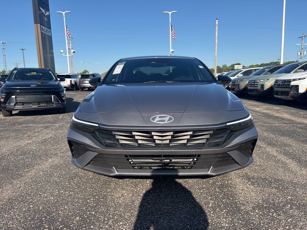 2025 Hyundai Elantra Hybrid SEL Sport