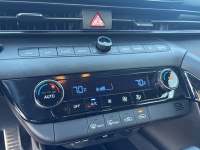 2025 Hyundai Elantra Hybrid SEL Sport