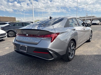 2025 Hyundai Elantra Hybrid SEL Sport