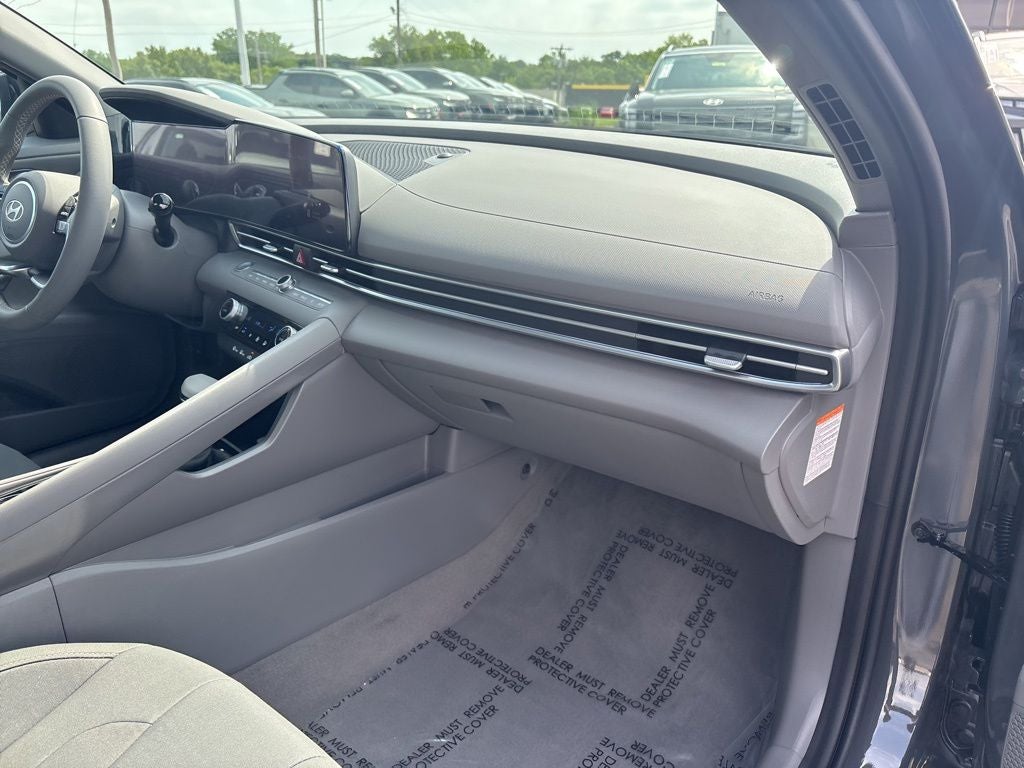 2026 Hyundai Elantra Hybrid SEL Sport