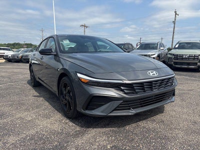 2026 Hyundai Elantra Hybrid SEL Sport