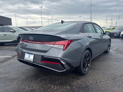 2026 Hyundai Elantra SEL Sport Premium