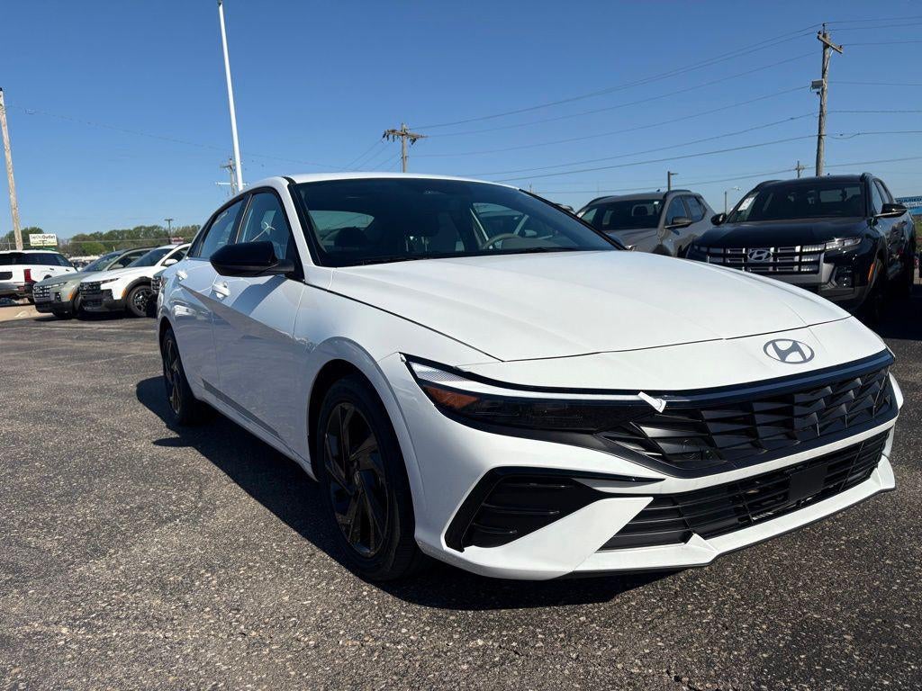2026 Hyundai Elantra SEL Sport Premium