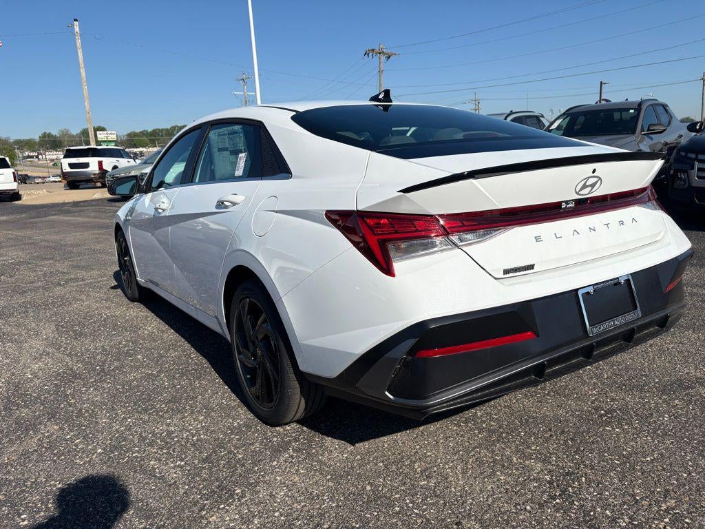 2026 Hyundai Elantra SEL Sport Premium