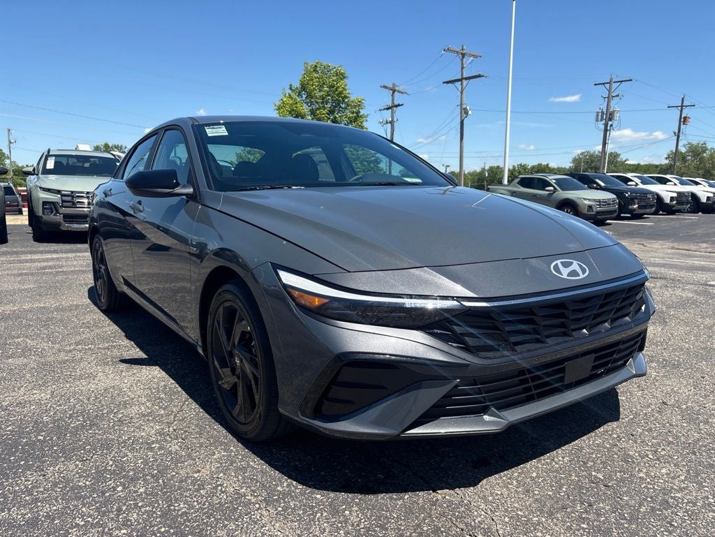 2026 Hyundai Elantra SEL Sport Premium
