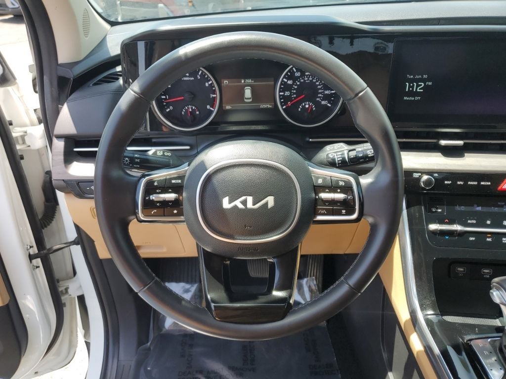 2024 Kia Carnival EX
