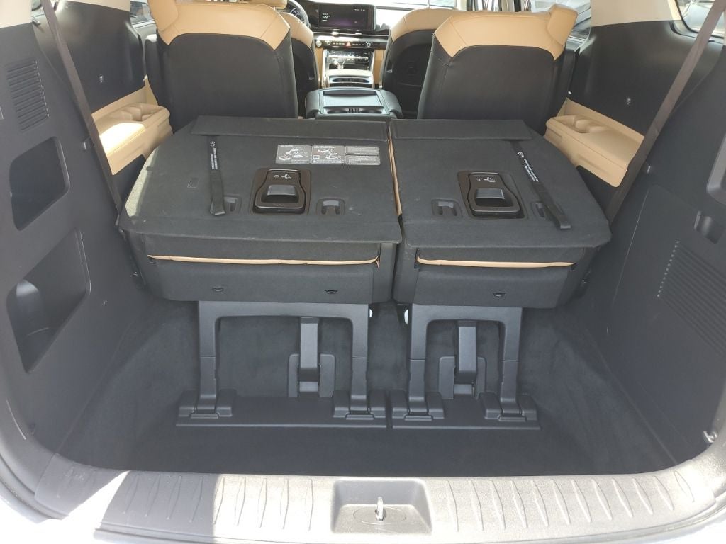 2024 Kia Carnival EX