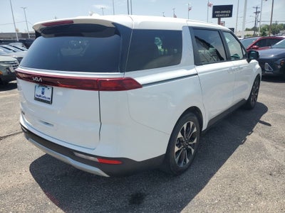 2024 Kia Carnival EX