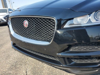 2019 Jaguar F-PACE 25t Premium