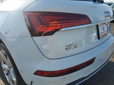 2021 Audi Q5 45 Prestige quattro