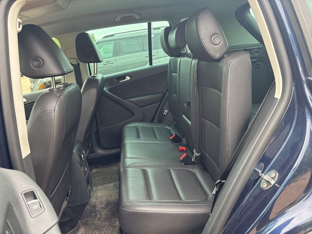 2012 Volkswagen Tiguan SE 4Motion
