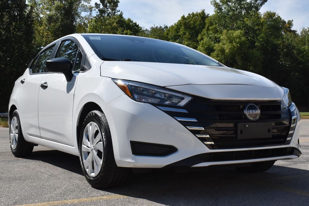 2025 Nissan Versa 1.6 S