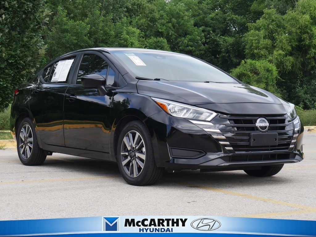 2023 Nissan Versa 1.6 SV