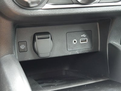 2023 Nissan Versa 1.6 SV