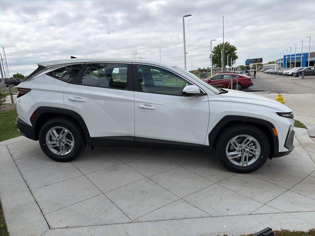 2026 Hyundai Tucson SE FWD