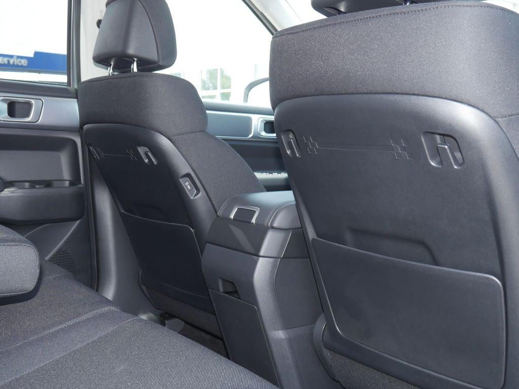 2026 Hyundai Santa Fe SE FWD
