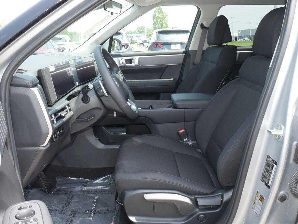 2026 Hyundai Santa Fe SE FWD