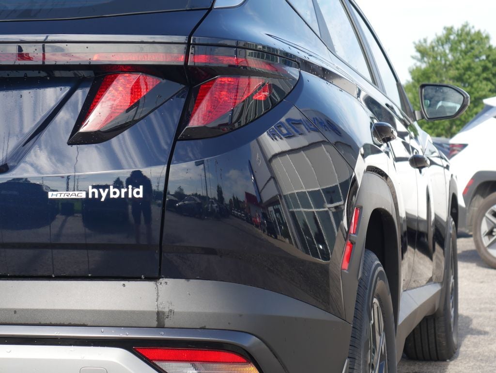 2026 Hyundai Tucson Hybrid Blue SE