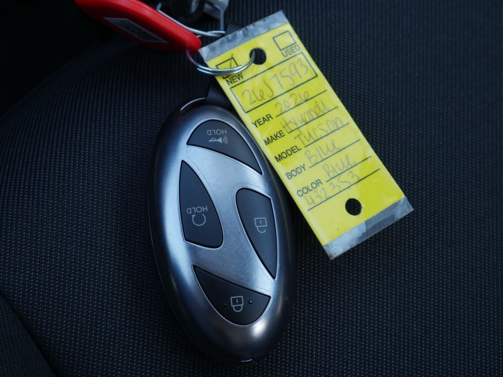 2026 Hyundai Tucson Hybrid Blue SE