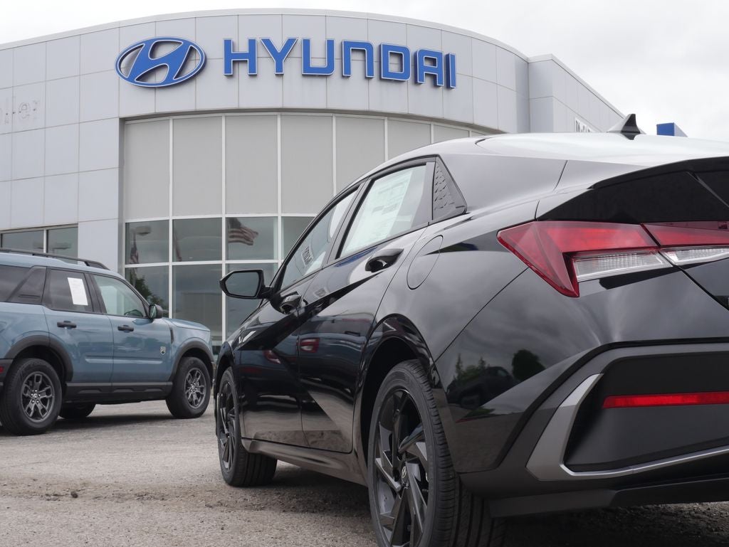2026 Hyundai Elantra SEL Sport