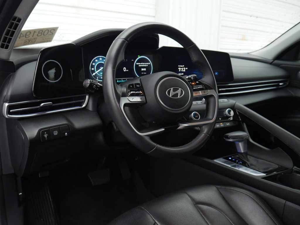 2025 Hyundai Elantra Hybrid Limited