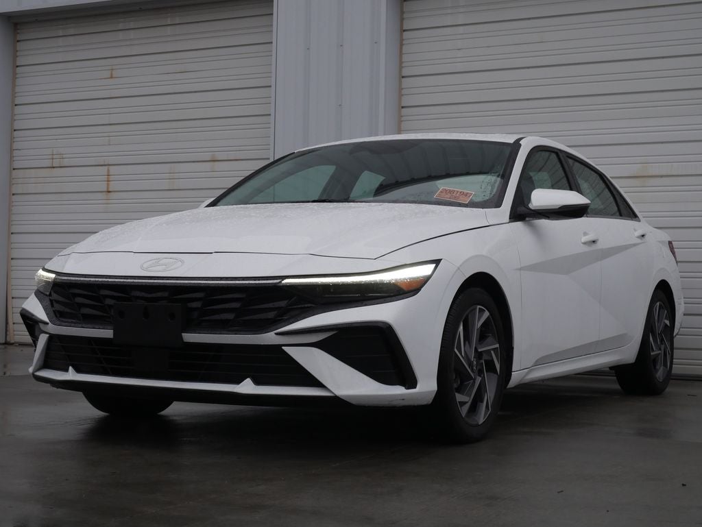 2025 Hyundai Elantra Hybrid Limited