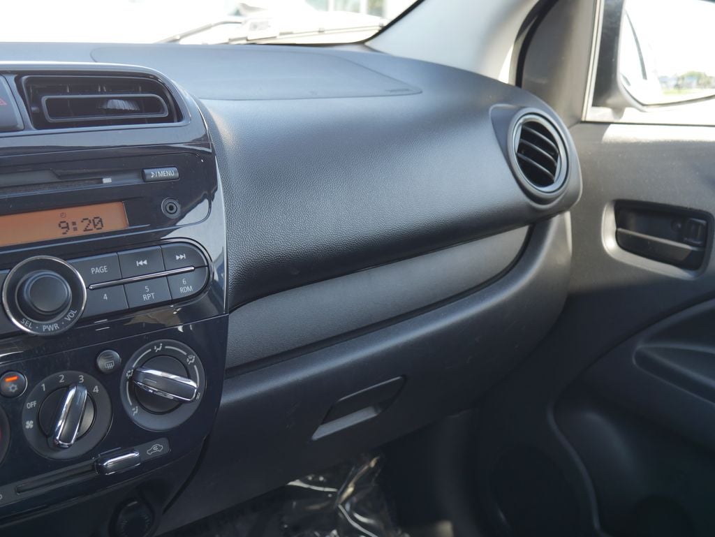 2017 Mitsubishi Mirage ES