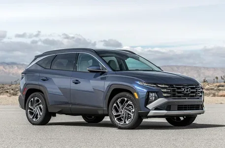 Hyundai Tucson compact SUV at McCarthy Hyundai of Olathe